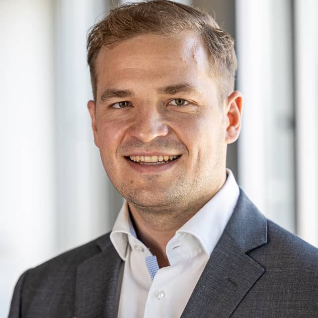 Jakob Hysek MSc, MIM - Professional Coach