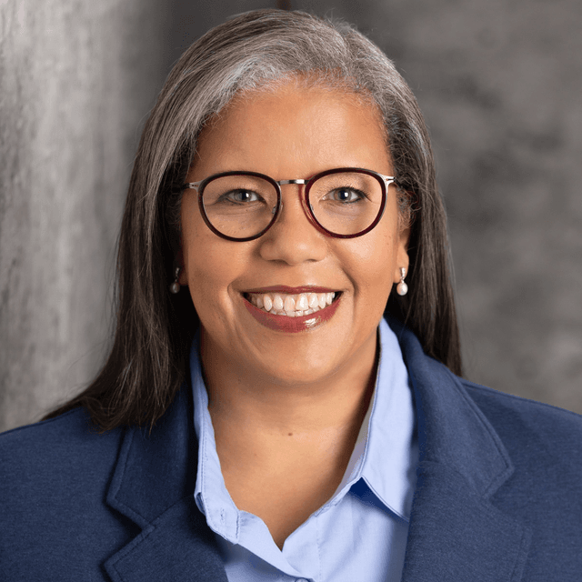 Portrait of Ana Kadira, Executive Coach, Professional Growth, Warburg